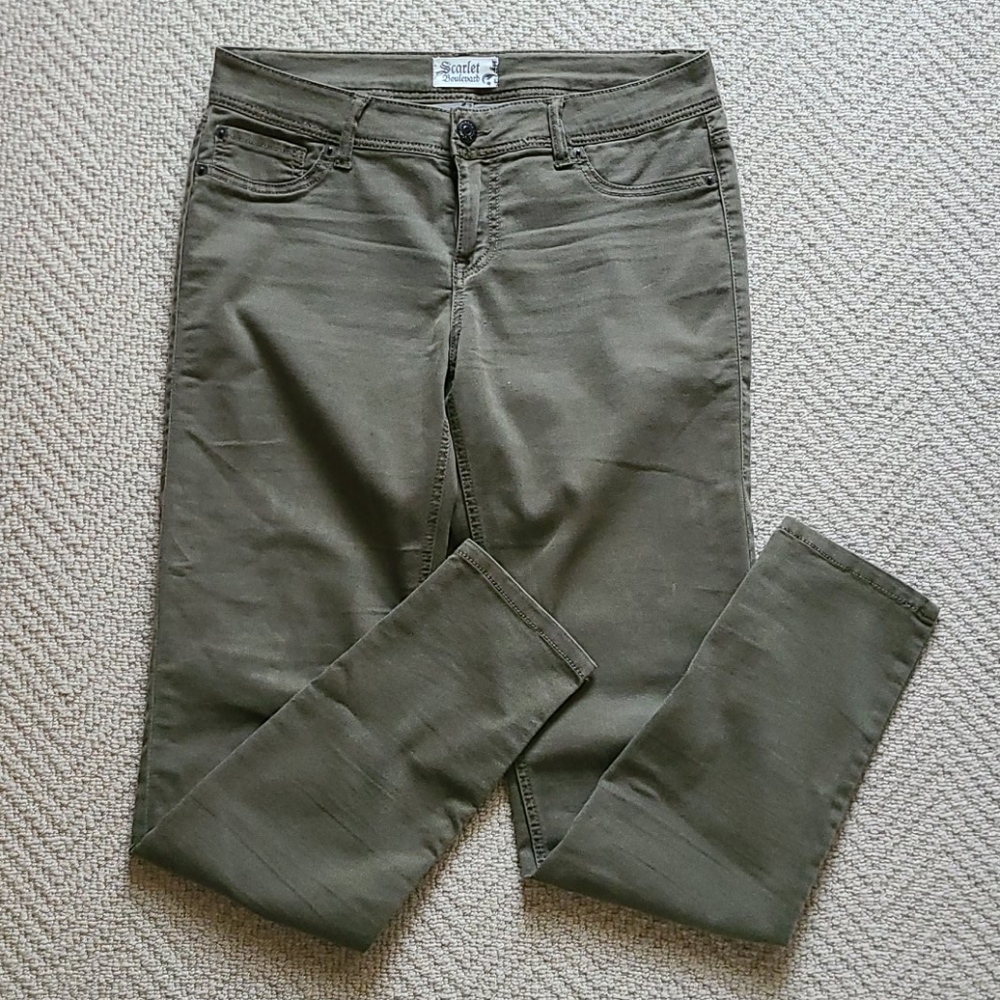 Scarlet Boulevard green skinny jean